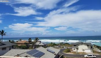 1360  Kilou St Ocean View Estates, Wailuku home - photo 4 of 23