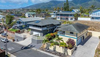 1363  Owaka St Ocean View Estates, Wailuku home - photo 3 of 34
