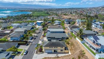 1363  Owaka St Ocean View Estates, Wailuku home - photo 4 of 34
