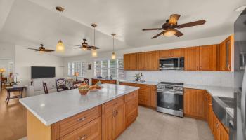 1363  Owaka St Ocean View Estates, Wailuku home - photo 6 of 34