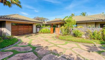 137  Anapuni Loop Lanikeha, Kaanapali home - photo 2 of 47