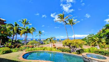 137  Anapuni Loop Lanikeha, Kaanapali home - photo 4 of 47