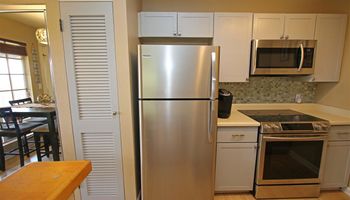 Kihei Villages I condo # 8-202, Kihei, Hawaii - photo 6 of 30