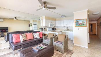 Lahaina Roads condo # 404, Lahaina, Hawaii - photo 2 of 29