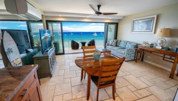Lahaina Roads condo # 408, Lahaina, Hawaii - photo 5 of 28
