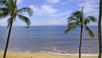 Sugar Beach Resort condo # 418, Kihei, Hawaii - photo 3 of 15