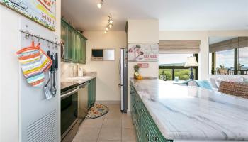 Sugar Beach Resort condo # 501, Kihei, Hawaii - photo 4 of 5