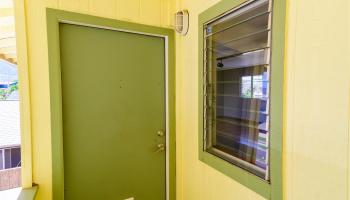 148  Hoomoku St , Kahului home - photo 4 of 37