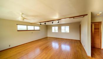 148  Hoomoku St , Kahului home - photo 6 of 37