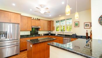 15  Laukahi St Moana Estates, Kihei home - photo 4 of 49