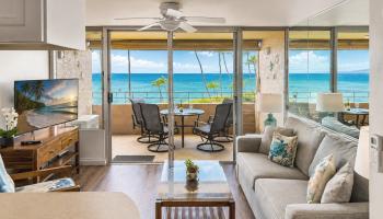 Island Sands condo # 303, Wailuku, Hawaii - photo 5 of 24