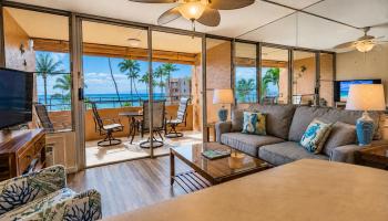 Island Sands condo # 303, Wailuku, Hawaii - photo 6 of 26