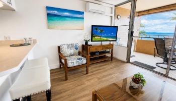 Island Sands condo # 303, Wailuku, Hawaii - photo 6 of 24