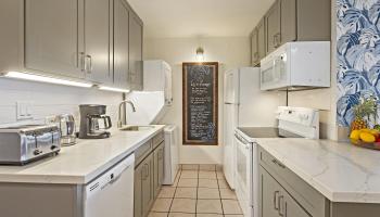 Island Sands condo # 502, Wailuku, Hawaii - photo 5 of 34