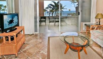 Island Sands condo # 305, Wailuku, Hawaii - photo 3 of 10