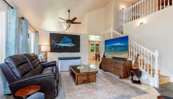 151  Kuualoha St , Kahului home - photo 4 of 33