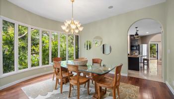 1520  Kilinoe Pl , Wailuku home - photo 5 of 50