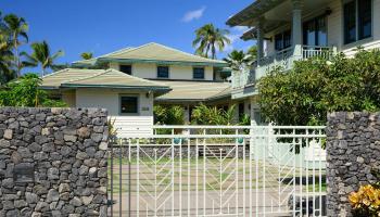 1536  Halama St Halama Street, Kihei home - photo 4 of 44
