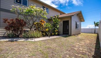 159  Iniiniki St , Wailuku home - photo 3 of 30