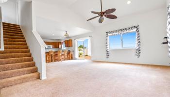159 Iniiniki St , Wailuku home - photo 4 of 30 159 Iniiniki St , Wailuku home - photo 4 of 30