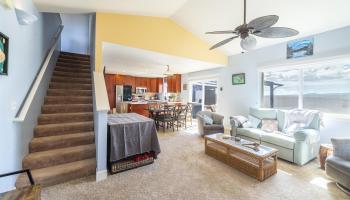 159  Iniiniki St Waikapu, Wailuku home - photo 6 of 29