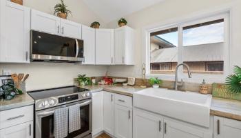 1590  Ono St , Wailuku home - photo 6 of 27