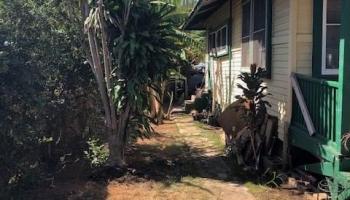 1591 Ono St , Wailuku home - photo 3 of 6 1591 Ono St , Wailuku home - photo 3 of 6