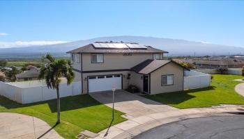 16  Hookomo Pl , Wailuku home - photo 2 of 45