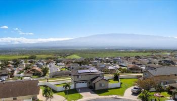 16  Hookomo Pl , Wailuku home - photo 3 of 45