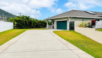 160  Kilioopu St , Wailuku home - photo 2 of 49