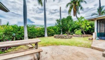 160  Malanai St , Lahaina home - photo 2 of 30