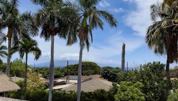 160  Malanai St , Lahaina home - photo 3 of 30