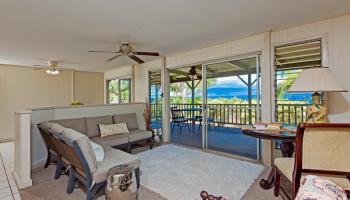 1631 Kuuipo St , Lahaina home - photo 5 of 30