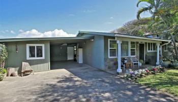 1649 Piihana Rd , Wailuku home - photo 2 of 30 1649 Piihana Rd , Wailuku home - photo 2 of 30