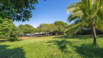 168  Hana Hwy , Spreckelsville/Paia/Kuau home - photo 2 of 37