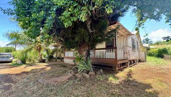 1700  Okana St , Molokai home - photo 2 of 25