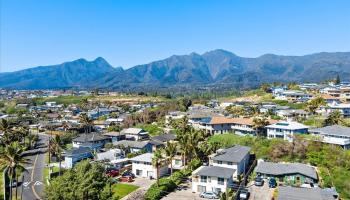 171  Lower Waiehu Beach Rd , Wailuku home - photo 4 of 47