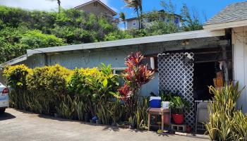 179  Lower Waiehu Beach Rd , Wailuku home - photo 3 of 5