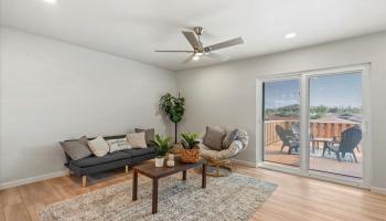 180  Hoomoku St , Kahului home - photo 3 of 26