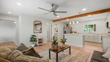 180  Hoomoku St , Kahului home - photo 4 of 26