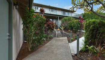 180  Kaupea St Maui Uplands, Makawao/Olinda/Haliimaile home - photo 3 of 30