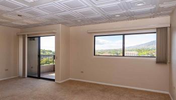 Maui Realty Suites condo # 507, Wailuku, Hawaii - photo 5 of 24