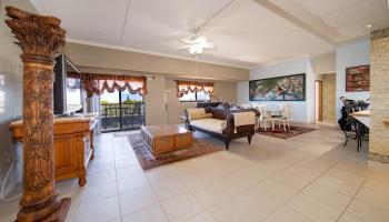 Maui Realty Suites condo # 506, Wailuku, Hawaii - photo 4 of 25
