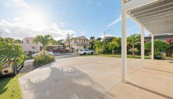 1887  Kaahele Pl Kamaole Homesteads, Kihei home - photo 4 of 42