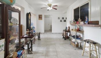 189  Hawaii St , Kahului home - photo 6 of 39