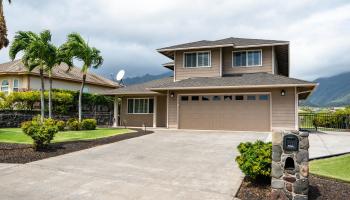 190  Puumakani St Grand Fairways, Kahului home - photo 2 of 38