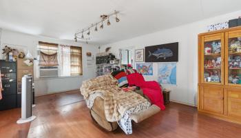 1972  Kalawi Pl , Wailuku home - photo 6 of 16