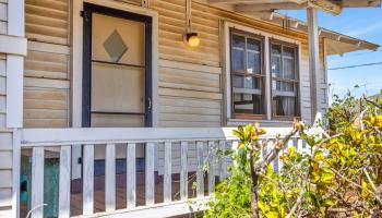 1982  Kalawi Pl , Wailuku home - photo 3 of 20