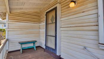 1982  Kalawi Pl , Wailuku home - photo 4 of 20