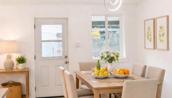 1987  Kahekili Hwy , Wailuku home - photo 5 of 46